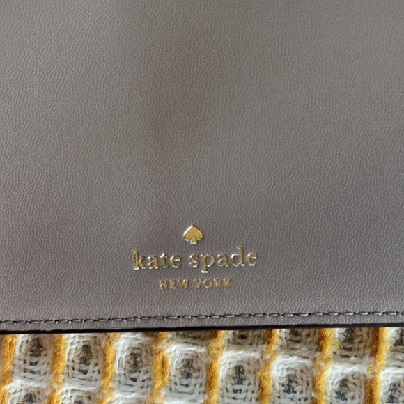 Kate Spade Wallet - Picture 5 of 7